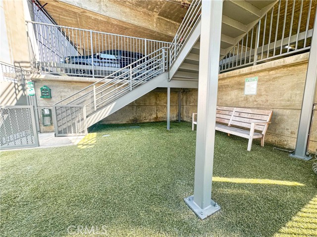 200 N San Fernando Road, Los Angeles CA: https://media.crmls.org/medias/f82a8c53-ec31-4031-b61c-54a5b56bd1d5.jpg
