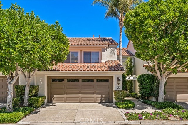 8 Los Gatos #16, Irvine, CA 92612