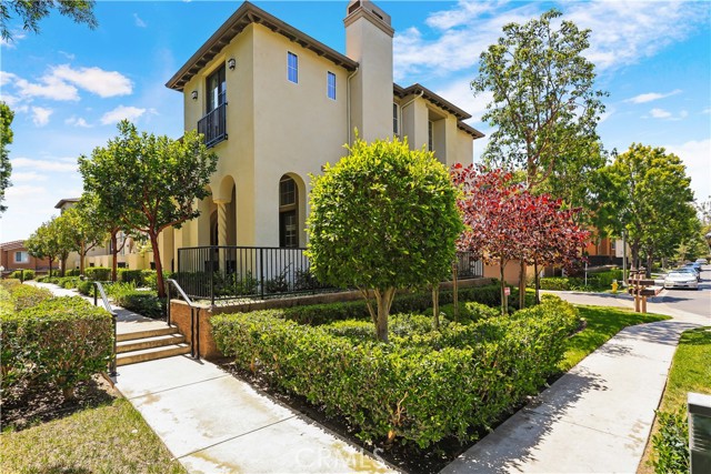 Detail Gallery Image 2 of 45 For 36 Chula Vista #109,  Irvine,  CA 92602 - 3 Beds | 2/1 Baths
