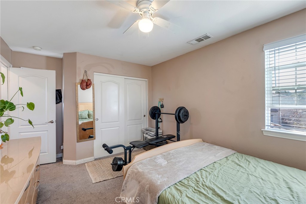 https://media.crmls.org/medias/f82b5fef-33f2-4735-8a0f-711e3373f333.jpg?preset=X-Large