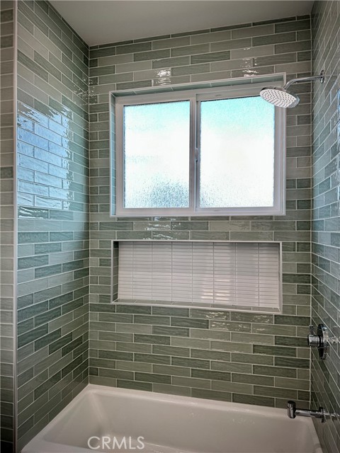 Image 43 of 63 For 6168 Briercrest Avenue