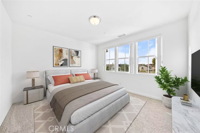 Detail Gallery Image 9 of 63 For 227 Promenade, Pomona,  CA 91767 - 3 Beds | 4 Baths