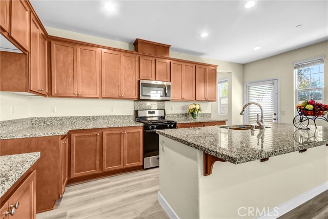 Detail Gallery Image 7 of 27 For 6591 Mogano Dr, Chino,  CA 91710 - 4 Beds | 3 Baths