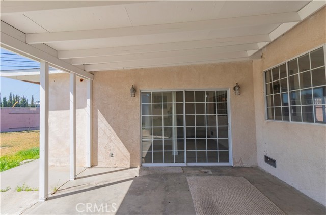 13303 Judah Avenue, Hawthorne CA: https://media.crmls.org/medias/f82e1b7d-8685-47b2-ae31-43fcc0761023.jpg