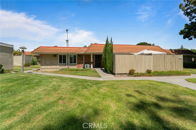 Detail Gallery Image 9 of 36 For 23521 Los Adornos, Aliso Viejo,  CA 92656 - 3 Beds | 2/1 Baths