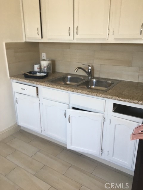 Detail Gallery Image 2 of 22 For 846 W 103rd St, Los Angeles,  CA 90044 - – Beds | – Baths
