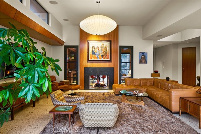 Detail Gallery Image 53 of 61 For 1112 Park St, Huntington Beach,  CA 92648 - 6 Beds | 6/2 Baths