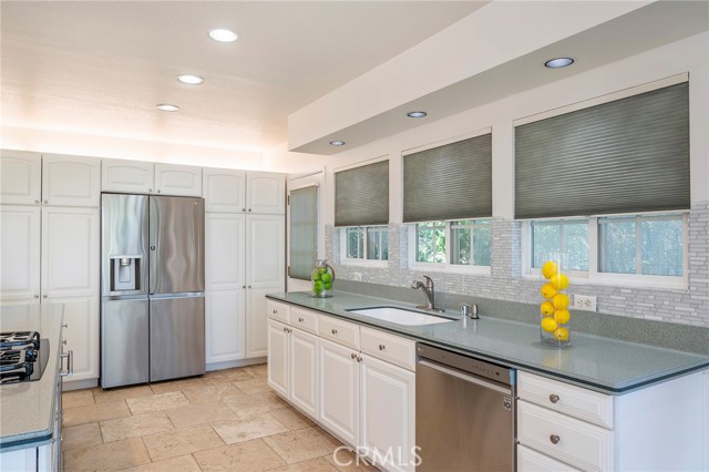 Detail Gallery Image 47 of 58 For 323 S Del Giorgio Rd, Anaheim Hills,  CA 92808 - 4 Beds | 4 Baths