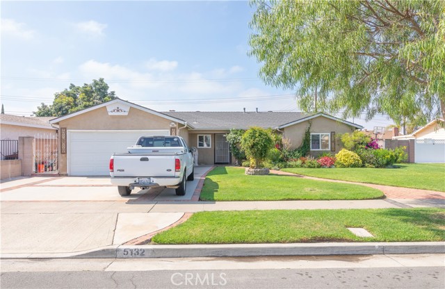 5132 New York Avenue, Cypress CA: https://media.crmls.org/medias/f830e181-ffd7-425b-90db-4d33f8b5567f.jpg