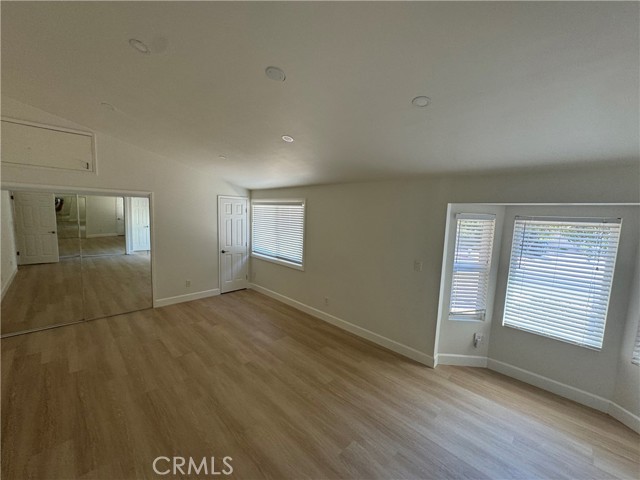 20537 Aetna Street, Woodland Hills CA: https://media.crmls.org/medias/f8311f5e-7c97-4776-9515-b0cb71912081.jpg