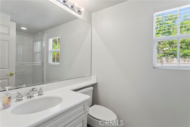 Detail Gallery Image 9 of 41 For 25 Sebastian, Irvine,  CA 92602 - 4 Beds | 3 Baths
