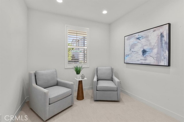 3930 E Crisanta Privado, Ontario CA: https://media.crmls.org/medias/f8326602-ff98-4292-a0ec-ce3f953cc6a2.jpg