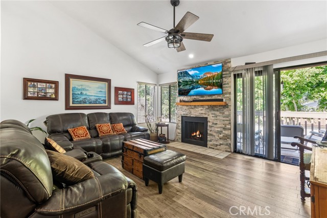 Detail Gallery Image 9 of 26 For 16512 Blackbeard Ln #200,  Huntington Beach,  CA 92649 - 3 Beds | 2 Baths