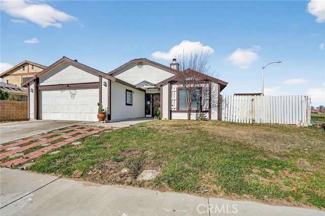 Detail Gallery Image 2 of 30 For 2559 E Avenue J2, Lancaster,  CA 93535 - 3 Beds | 2 Baths