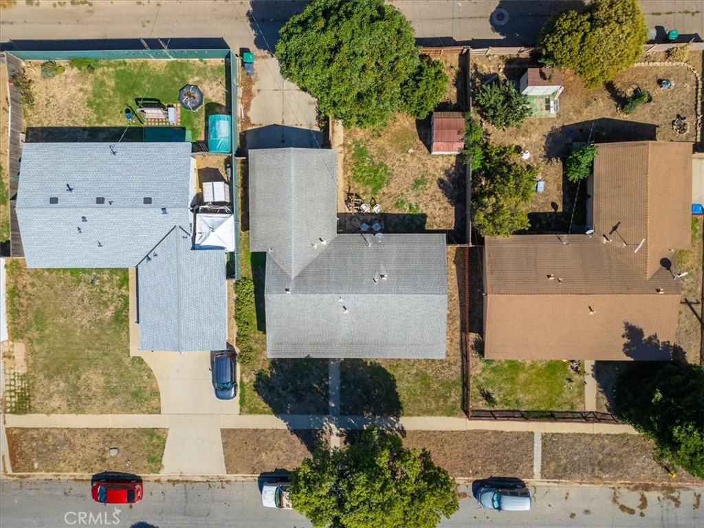 https://media.crmls.org/medias/f83379db-5605-41ba-923d-37e5ba4f13d7.jpg?preset=X-Large