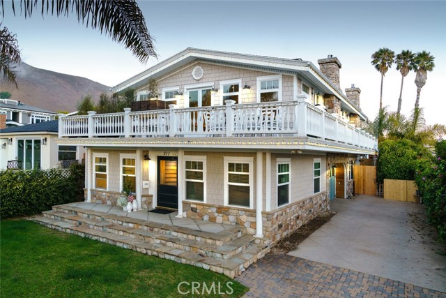 Detail Gallery Image 1 of 1 For 311 Cuyama Ave, Pismo Beach,  CA 93449 - 5 Beds | 5 Baths