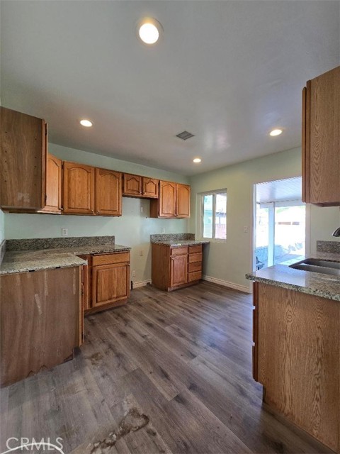 Detail Gallery Image 8 of 13 For 12007 Highdale St, Norwalk,  CA 90650 - 2 Beds | 1 Baths