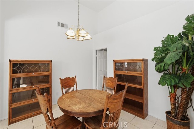 Detail Gallery Image 9 of 42 For 5935 Kings Ranch, Riverside,  CA 92505 - 4 Beds | 2 Baths