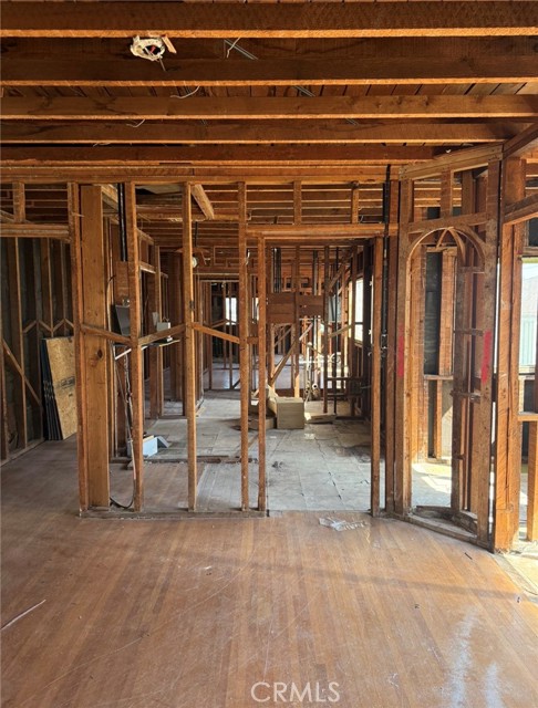 Detail Gallery Image 6 of 9 For 328 N Mariposa, Los Angeles,  CA 90004 - – Beds | – Baths