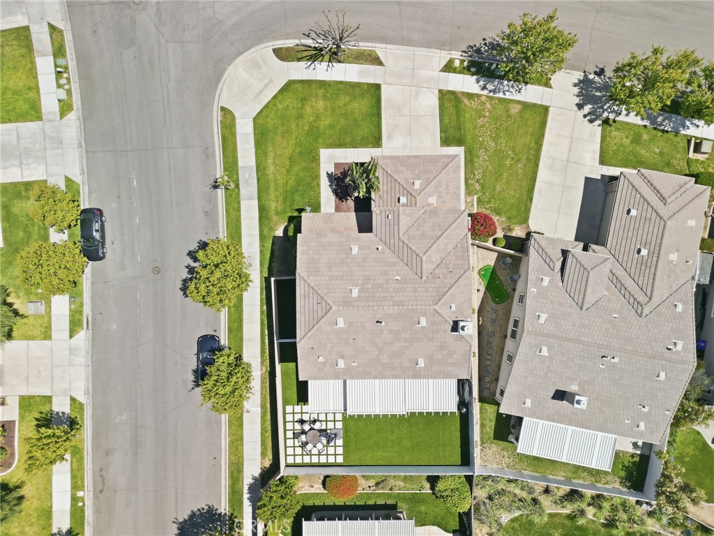 https://media.crmls.org/medias/f839b578-50ac-40ea-8963-1d4eef5cb703.jpg?preset=X-Large