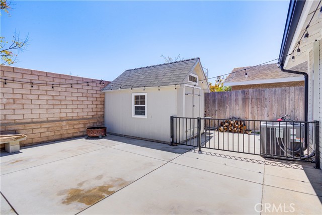 2130 Calle Mirasol, Santa Maria CA: https://media.crmls.org/medias/f83a4da7-66cb-4078-a685-2a01e8d61374.jpg