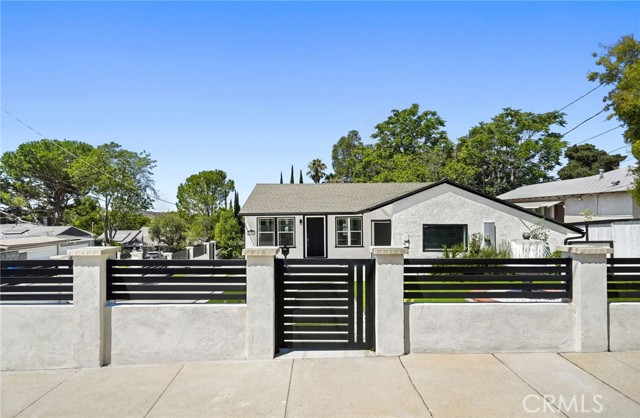 Detail Gallery Image 25 of 39 For 10337 Pinyon Ave, Tujunga,  CA 91042 - 3 Beds | 1 Baths