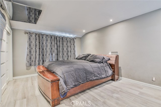 Detail Gallery Image 21 of 36 For 5018 Elderhall Ave, Lakewood,  CA 90712 - 4 Beds | 2 Baths