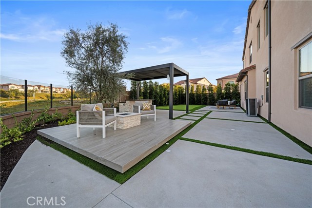 Detail Gallery Image 72 of 75 For 139 Sunnyslope, Irvine,  CA 92618 - 4 Beds | 4/1 Baths