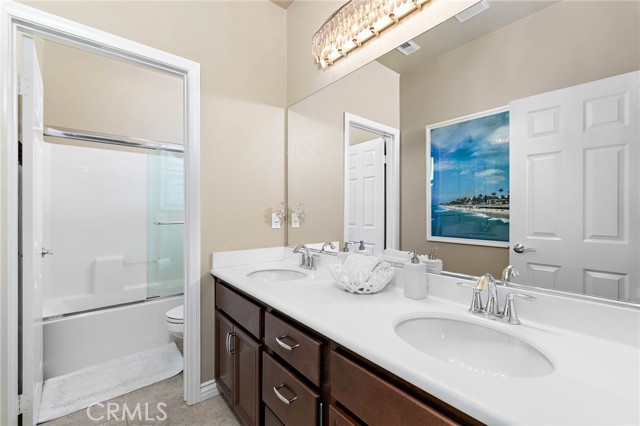 753 Park View, Glendora CA: https://media.crmls.org/medias/f83c28bf-a6fb-4430-9f1e-e9547986ef19.jpg