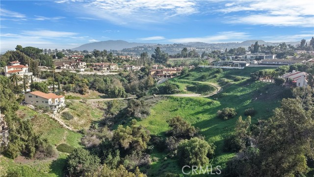 Front Image Thumbnail for CRIG25276070