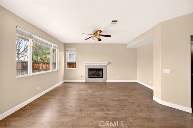 Detail Gallery Image 15 of 63 For 29141 Salrio Dr, Menifee,  CA 92584 - 4 Beds | 2/1 Baths