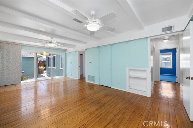 Image 14 of 41 For 5422 Harvey Way