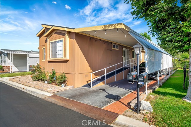 3 Bed Home for Sale in Canyon Country, California