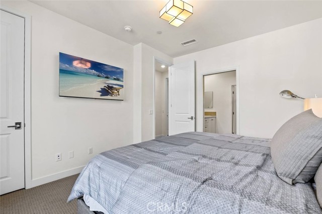 Detail Gallery Image 9 of 28 For 985 Doheny Way, Dana Point,  CA 92629 - 2 Beds | 2/1 Baths