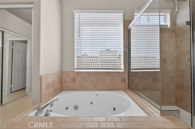 Detail Gallery Image 43 of 58 For 1937 Madera Cir, Corona,  CA 92879 - 4 Beds | 3 Baths