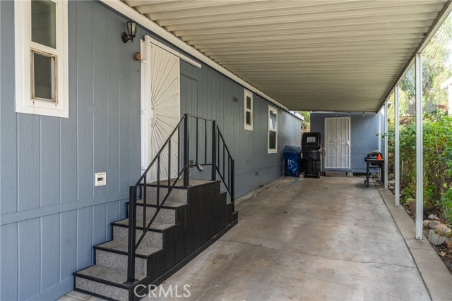 Detail Gallery Image 4 of 30 For 494 S Macy #155,  San Bernardino,  CA 92410 - 3 Beds | 2 Baths