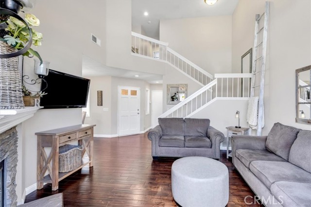 Detail Gallery Image 12 of 53 For 32 Silveroak, Aliso Viejo,  CA 92656 - 3 Beds | 2/1 Baths