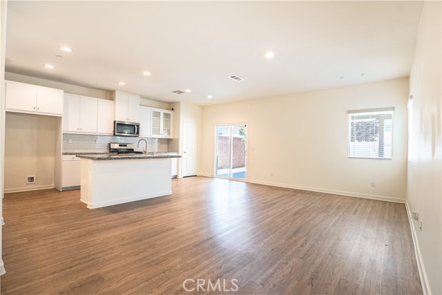 Image 16 of 61 For 12893 Breccia Way