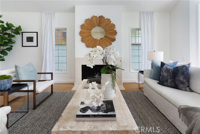 Detail Gallery Image 11 of 57 For 608 & 608 .5 Acacia Ave, Corona Del Mar,  CA 92625 - 5 Beds | 4 Baths