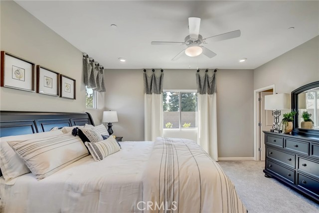 Detail Gallery Image 18 of 19 For 1001 Lucia Ave, Fowler,  CA 93625 - 4 Beds | 3/1 Baths