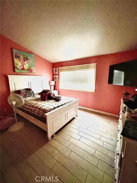 Detail Gallery Image 6 of 6 For 1084 Del Valle Ave, La Puente,  CA 91744 - 4 Beds | 2 Baths