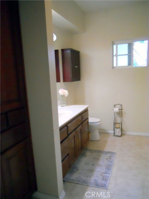 Detail Gallery Image 20 of 32 For 448 S Vecino, Covina,  CA 91723 - 3 Beds | 3 Baths