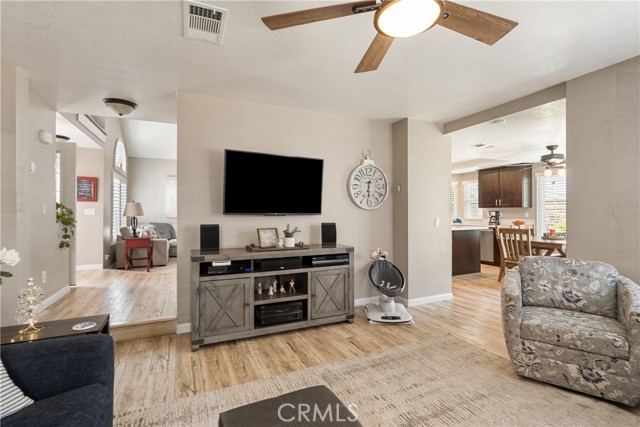 Detail Gallery Image 21 of 55 For 5793 Prairie Falcon Dr, La Verne,  CA 91750 - 4 Beds | 2/1 Baths