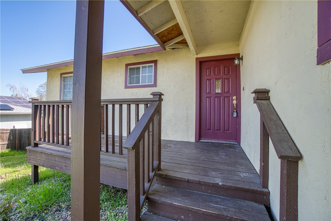 Detail Gallery Image 4 of 30 For 1430 Palm Dr, Lakeport,  CA 95453 - 3 Beds | 2 Baths