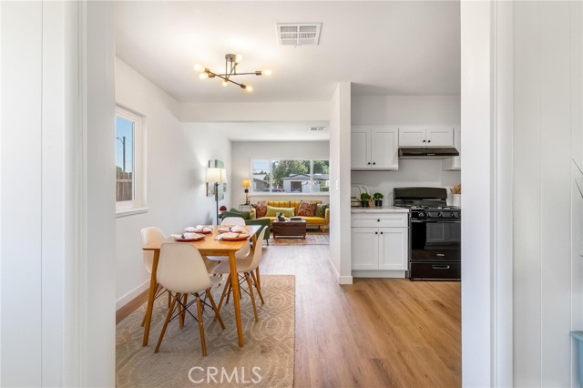 19436 Chaparral Street, Rialto CA: https://media.crmls.org/medias/f843e01e-dd29-4fd3-a649-d1bc2b2efb04.jpg