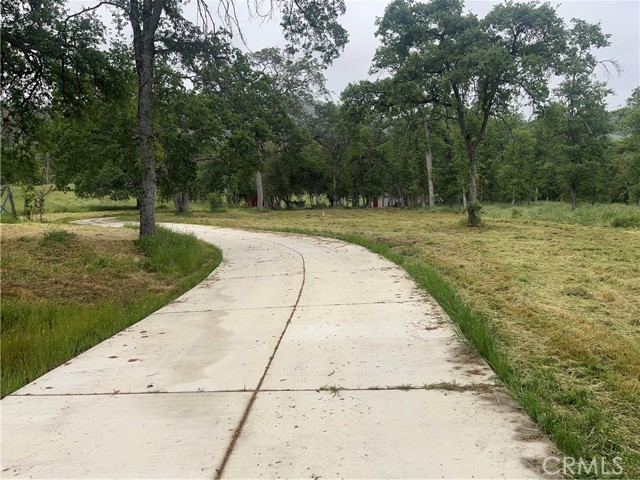 29503 Spence Lane, Tollhouse CA: https://media.crmls.org/medias/f8448b7a-6e8e-4133-8be2-6d306b541f62.jpg