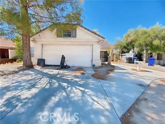 Detail Gallery Image 2 of 2 For 13066 Billings Ct, Victorville,  CA 92395 - 4 Beds | 2 Baths