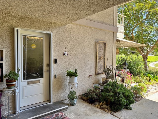 579 Avenida Majorca, Laguna Woods CA: https://media.crmls.org/medias/f8456e1c-15f0-4cad-a4b7-54d914ac642f.jpg