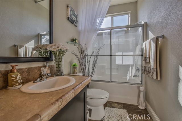 Detail Gallery Image 20 of 39 For 3595 Santa Fe Avenue, #302, Long Beach,  CA 90810 - 3 Beds | 2 Baths