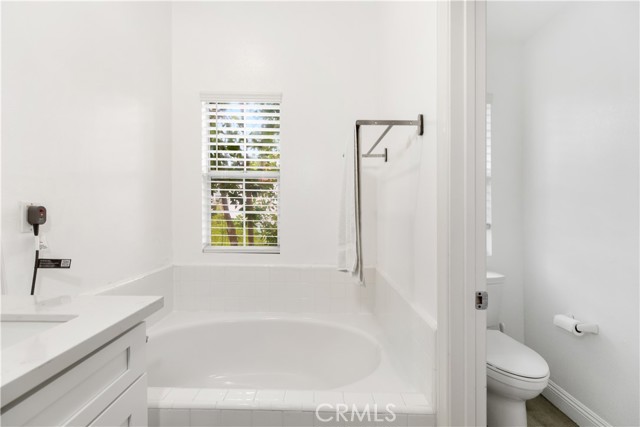 Detail Gallery Image 21 of 32 For 12647 Trent Jones Ln, Tustin,  CA 92782 - 3 Beds | 2/1 Baths